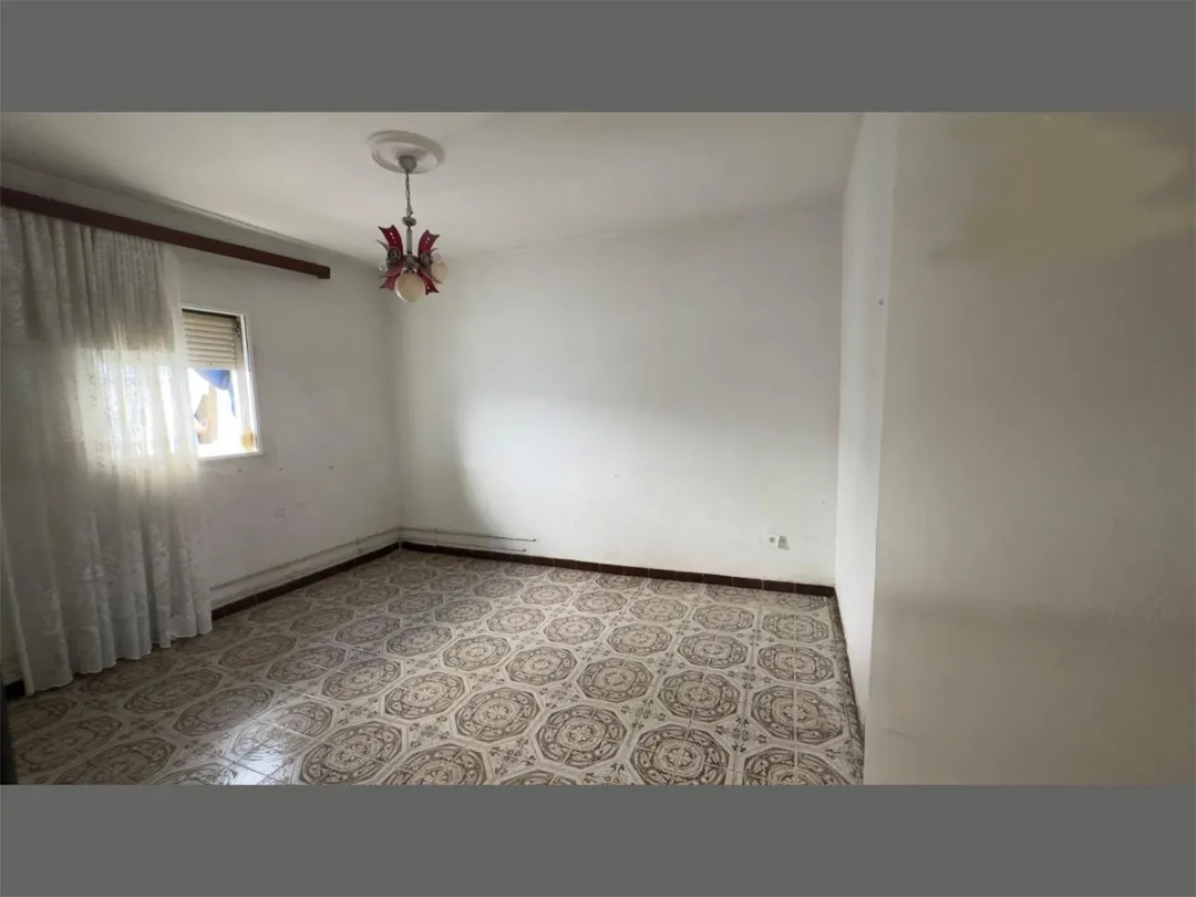 Piso en  Avenida de la Paz 10 - Foto 10