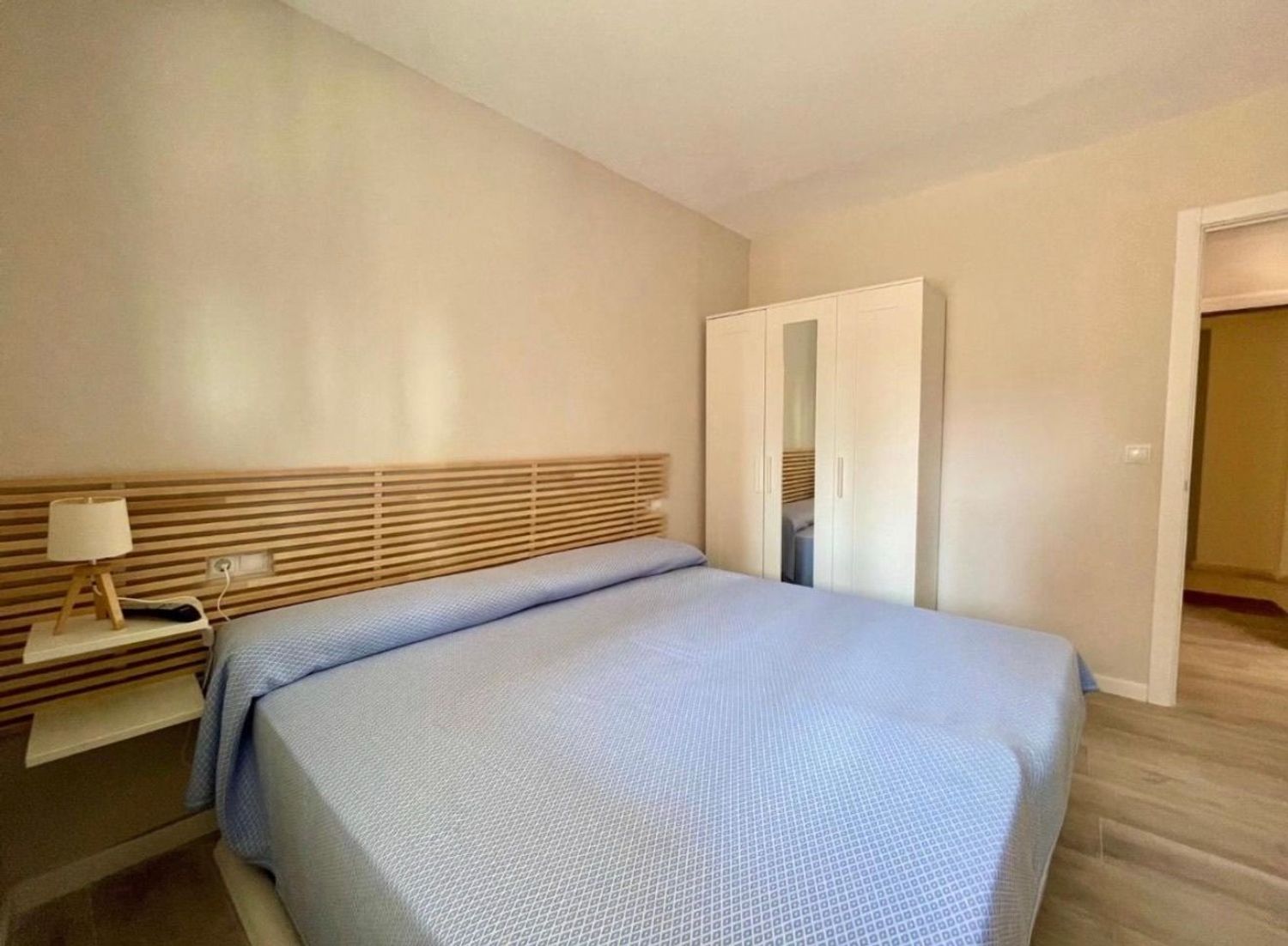 Piso en via Emilio Ortuño, 28 - Foto 3