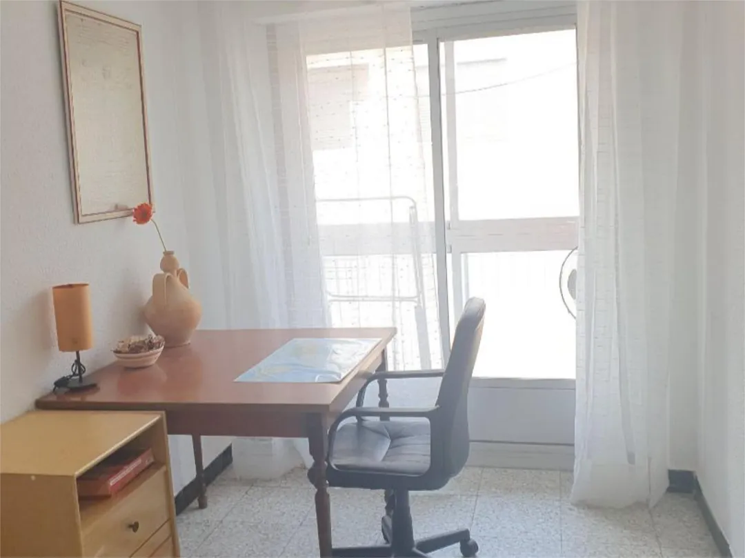 Piso en  Calle de Portugal 51 - Foto 3