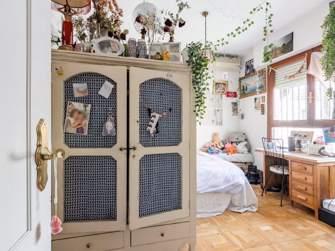 Piso en  Calle de Ángel de Diego Roldán 48 - Foto 9