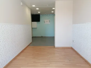 Local comercial en  Passeig dels Almogàvers 35 - Foto 1