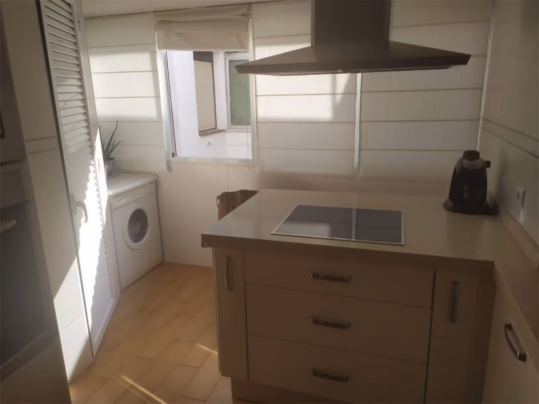 Piso en  Plaza del Conde de Priego 2 - Foto 9