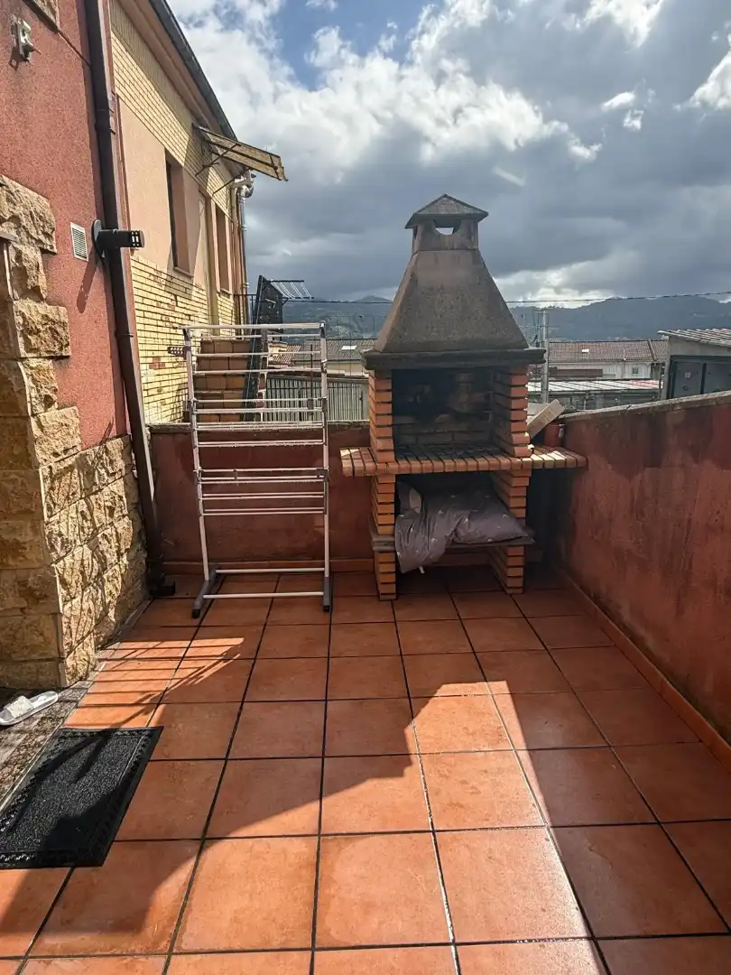 Casa adosada en  Calle la Campa 47 - Foto 8