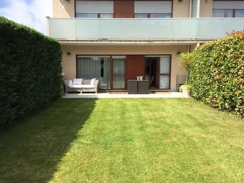 Chalet adosado en calle Ihurraldea, 2