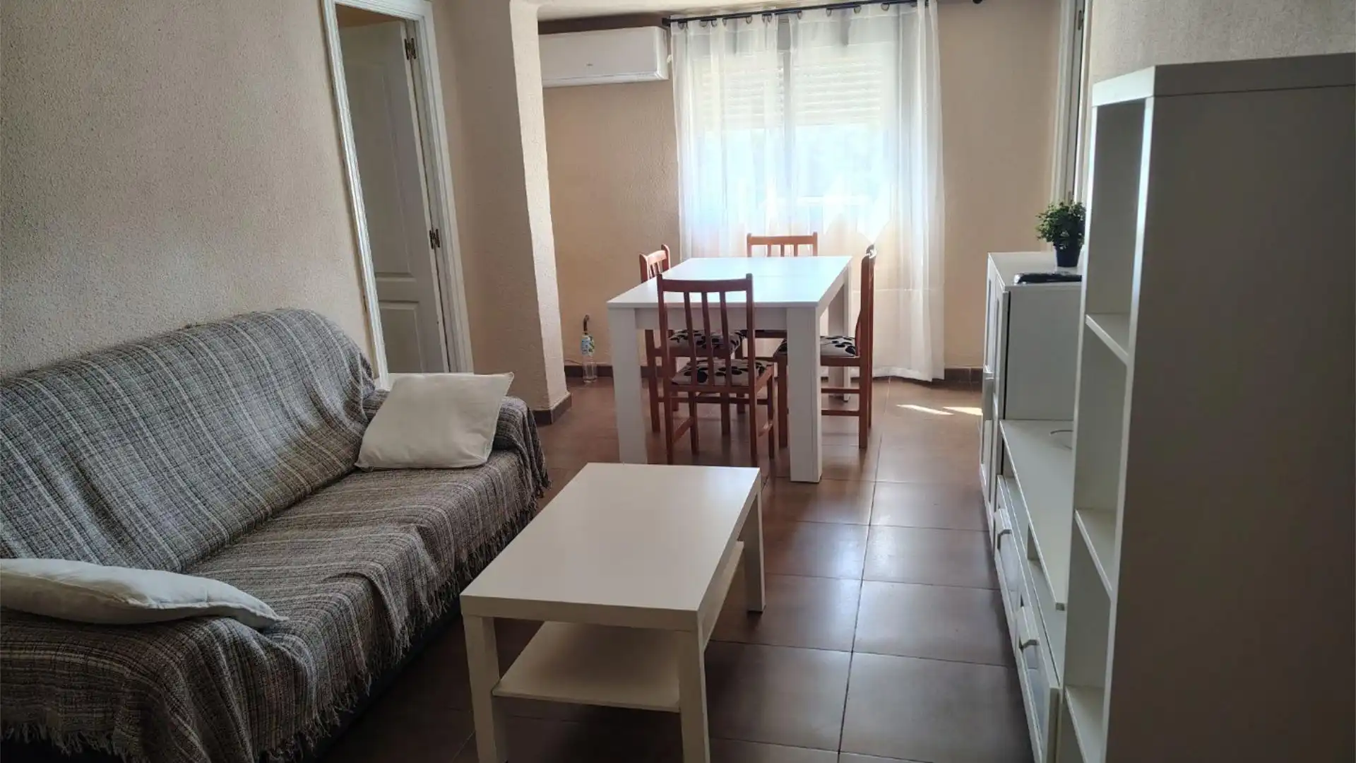 Piso en  Carrer del Monestir de Poblet 6 - Foto 1