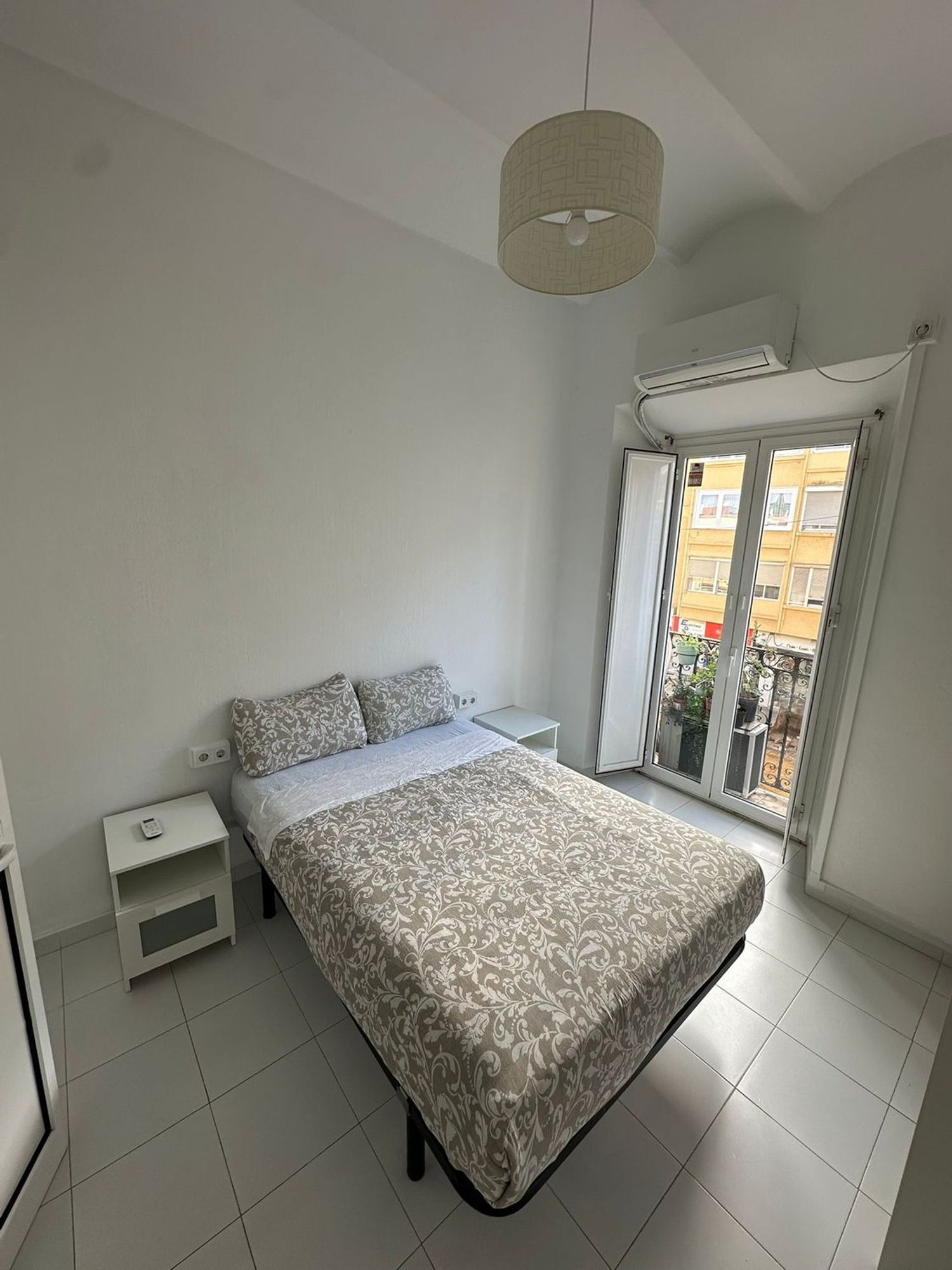 Piso en calle Pagés del Corro, 157 - Foto 9