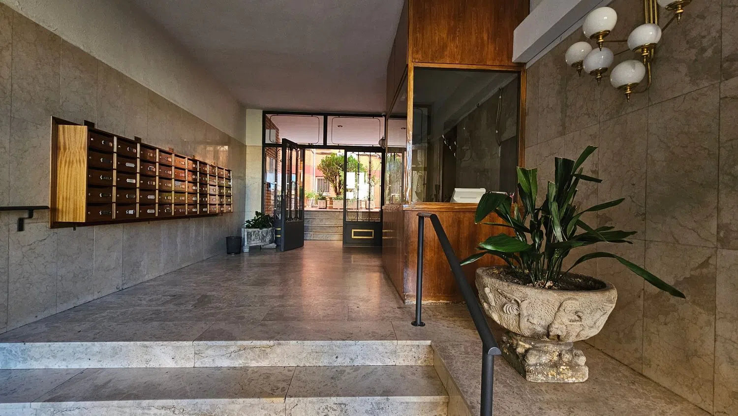 Piso en calle de la Isla de Oza, 76 - Foto 3