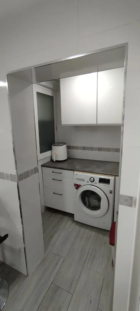 Piso en  Calle Reina Victoria 21 - Foto 10