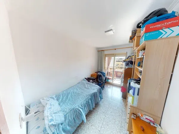 Piso en Barrio Torrefiel - Foto 5