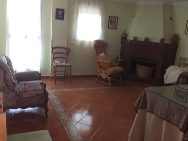 Chalet adosado en Almendralejo - Foto 3