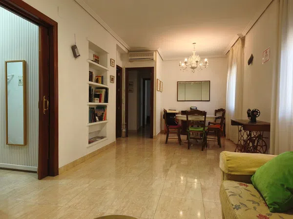 Piso en Calle Hermanos López Diéguez, 12 - Foto 2