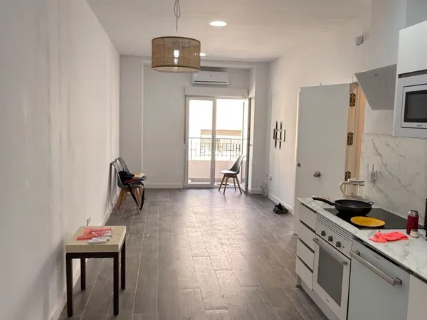 Piso en Carolinas Bajas - Foto 1