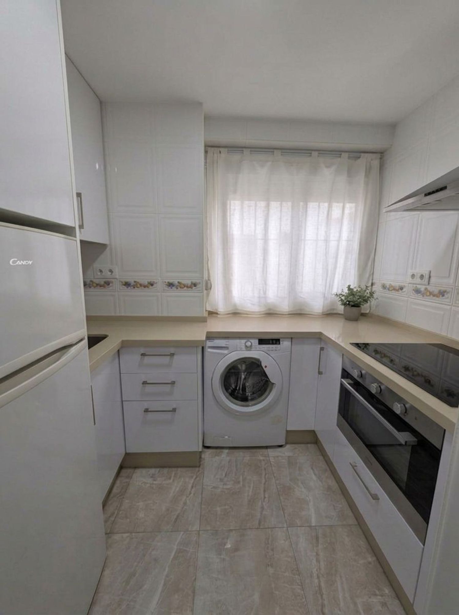 Piso en avenida de los Almogávares, 28 - Foto 4