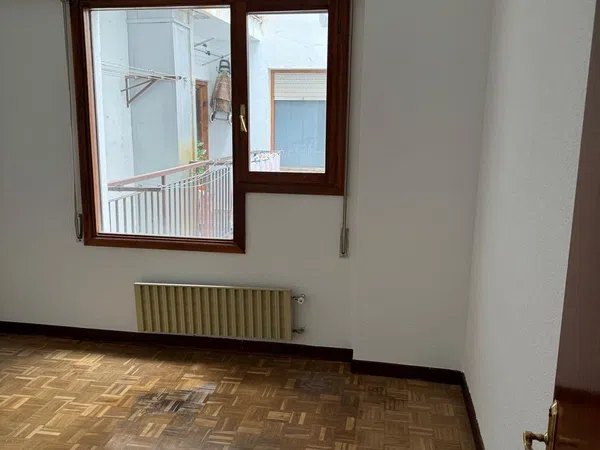 Piso en Calle Sebastian Fernandez de Leceta, 1 Impar, Txagorritxu, Txagorritxu - Foto 2