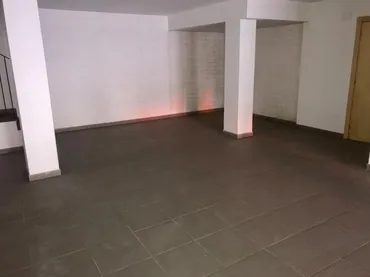 Local comercial en  C/ Don Pelayo - Foto 4