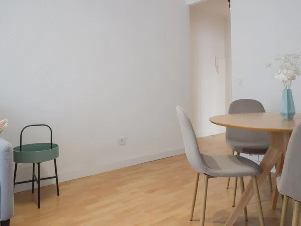 Piso en Juan de la Cierva - Foto 2