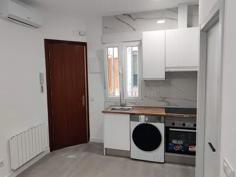 Piso en calle de Sebastián Elcano, 6
