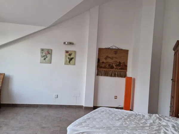 Dúplex en Travesía Álvaro de Luna s/n - Foto 2