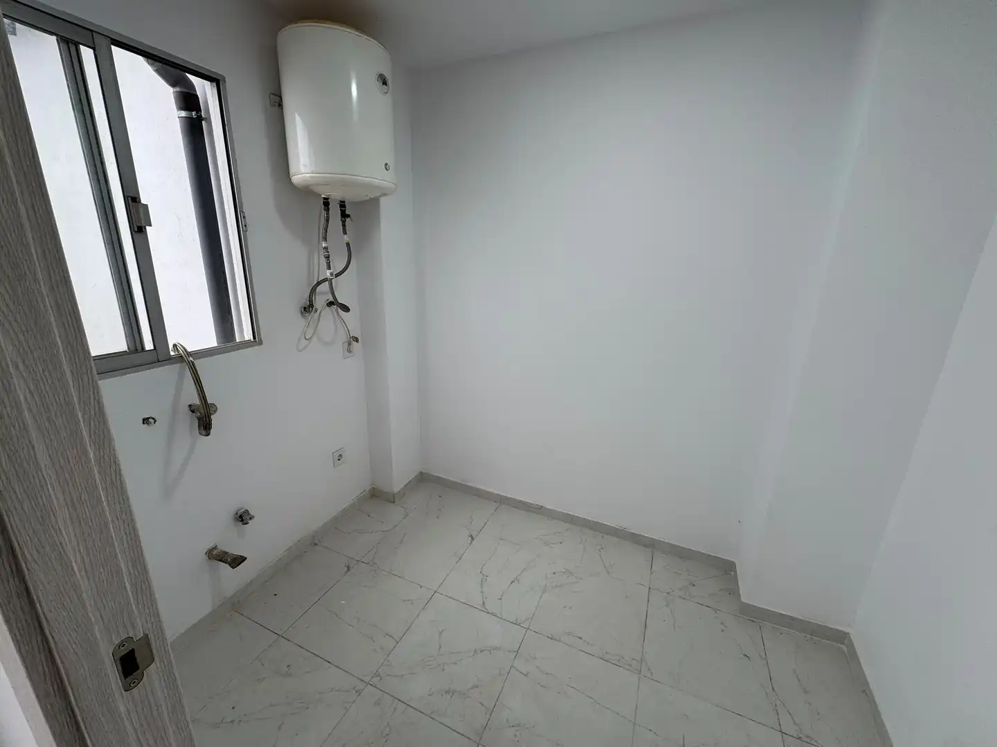 Piso en  Carrer d'Antonia Martínez 9 - Foto 7