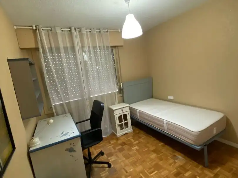 Apartamento en  Calle Pintor Zubiri 4 - Foto 9