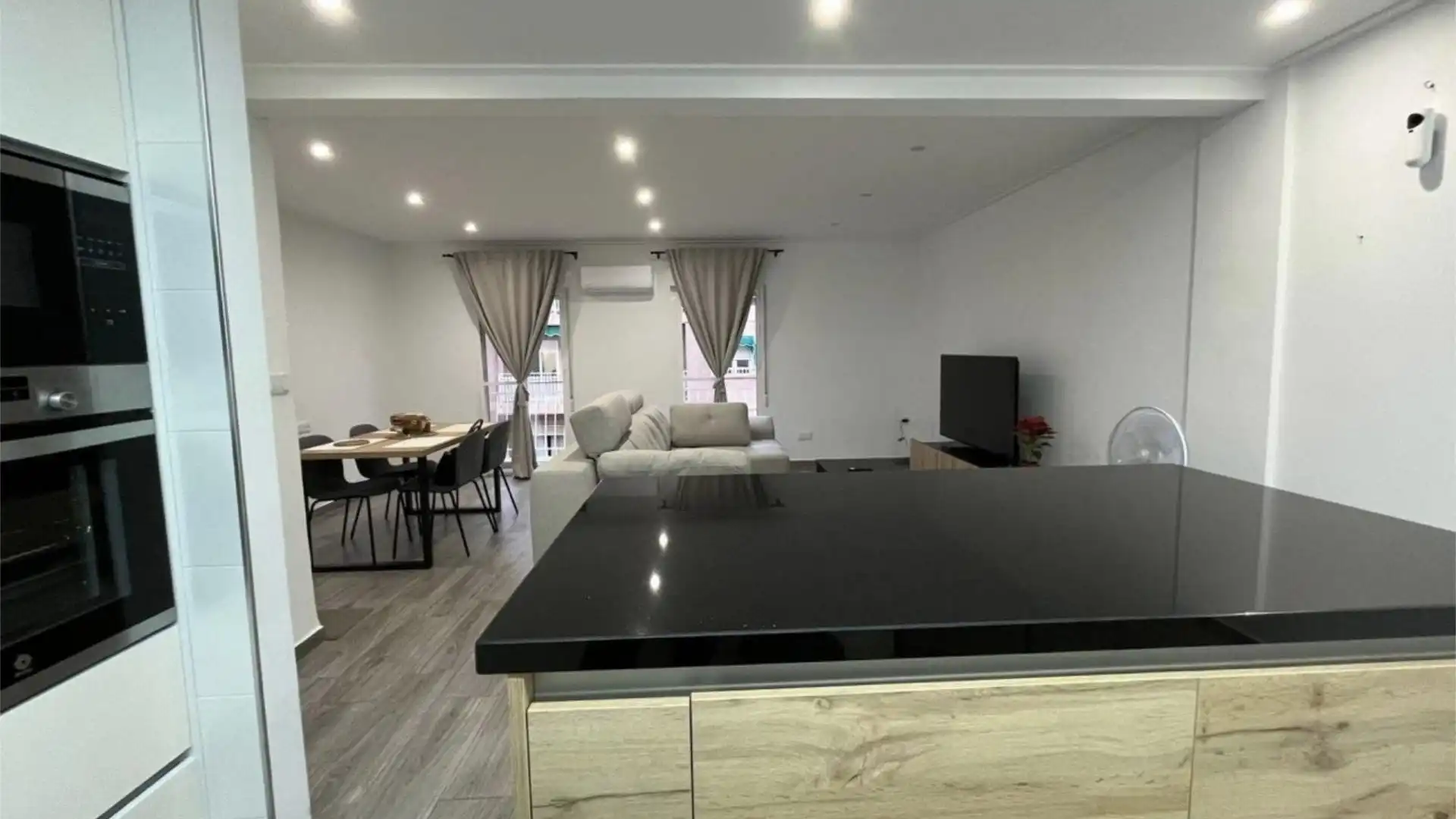 Piso en  Carrer Esperidion Porta Requesens 72a - Foto 4