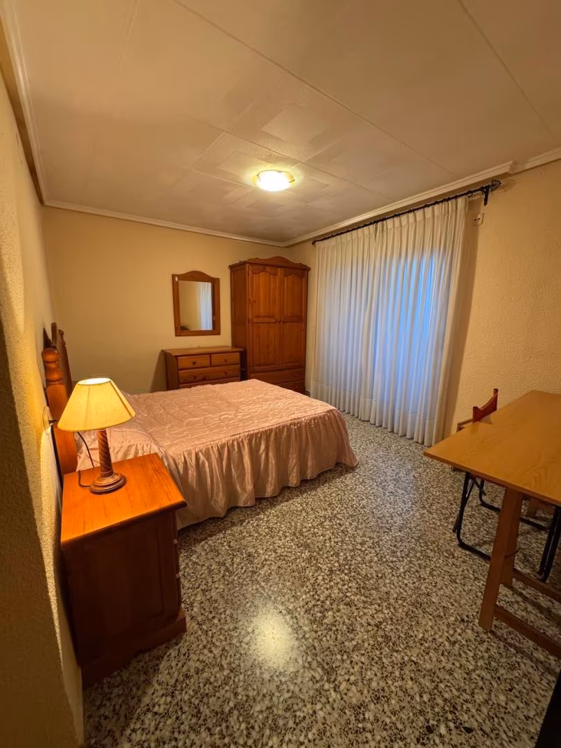 Piso en  Carrer del Pare Viñas 70 - Foto 6