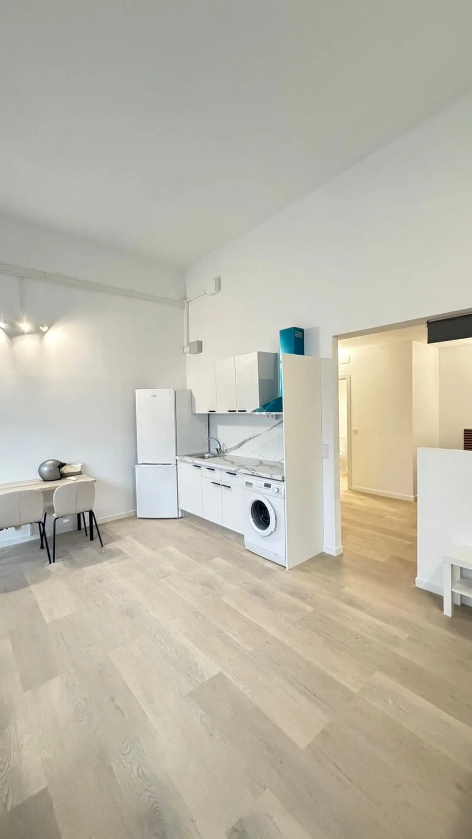 Estudio en calle de la Independència, 38 - Foto 8