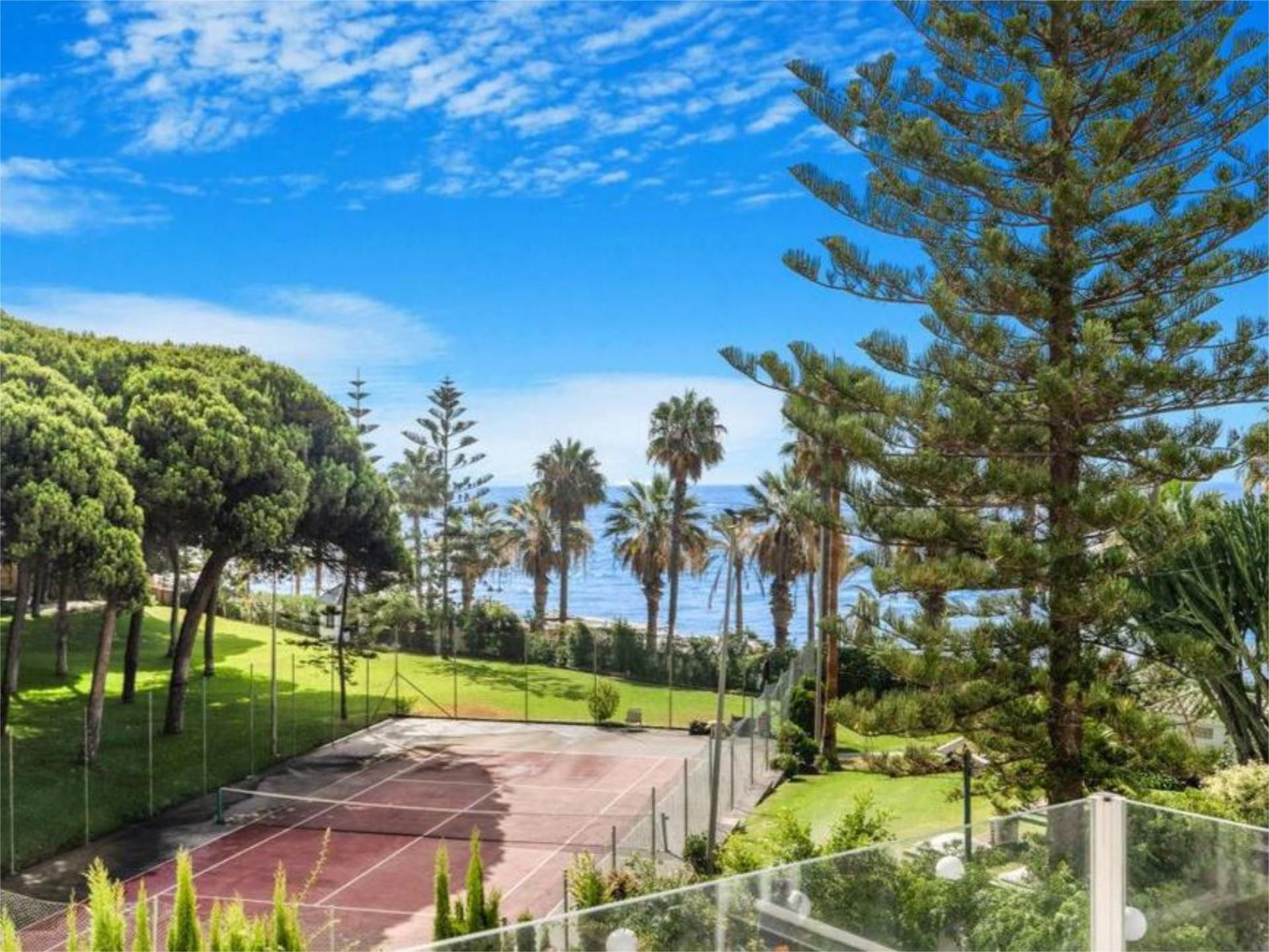 Planta baja en  Paseo Marítimo 5 - Foto 23