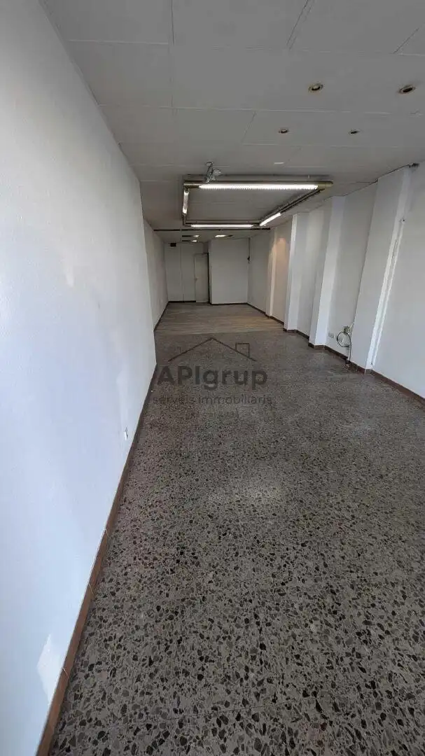Local comercial en Sabadell - Foto 10