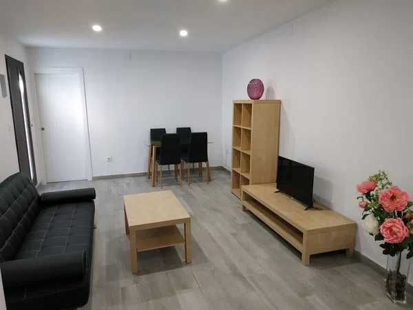 Chalet pareado en calle Feliciana Enríquez, 23