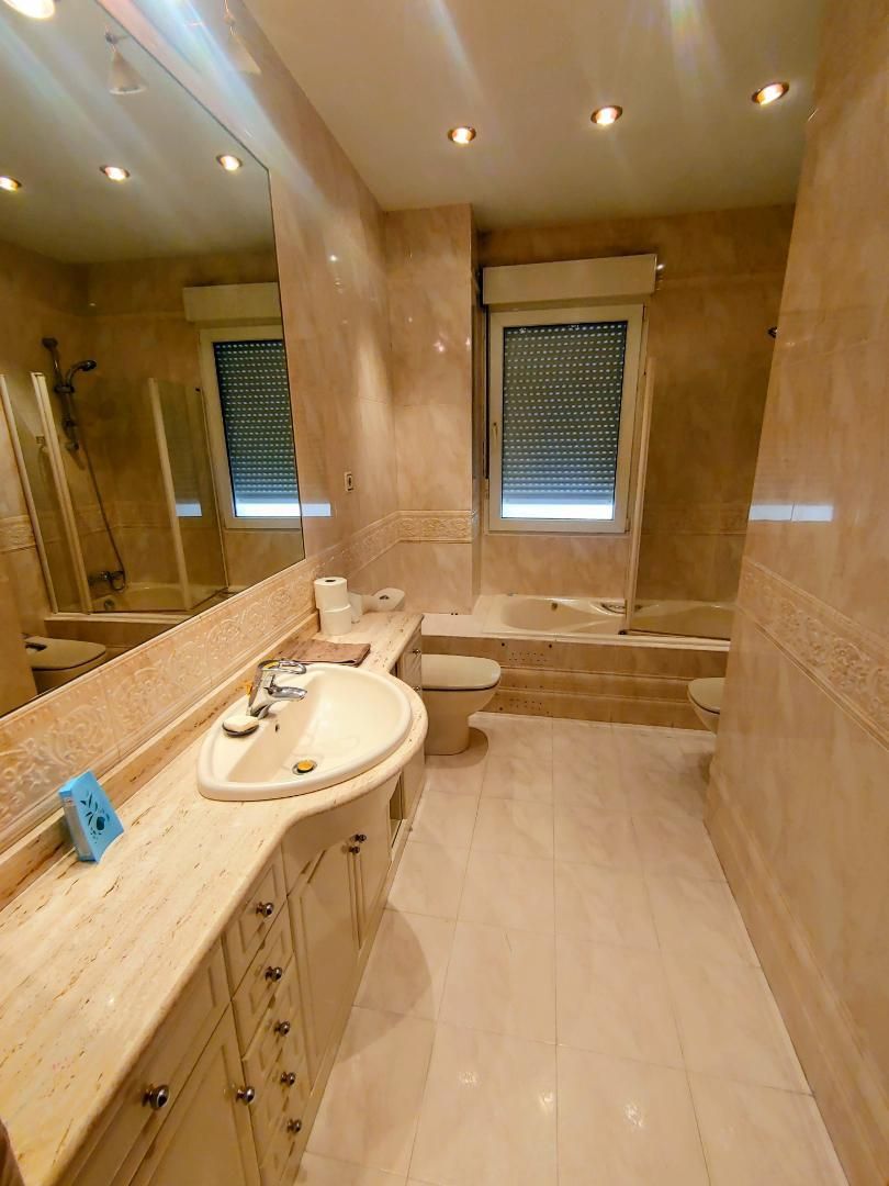 Piso en  Calle de Santander 5 - Foto 14