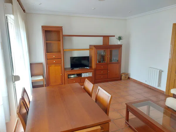 Chalet adosado en Hervencias Altas - El Pinar, Hervencias Altas - El Pinar - Foto 2