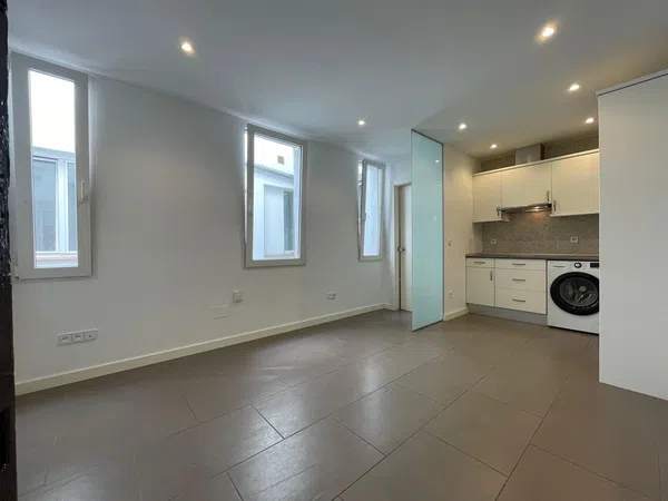 Piso en calle del Cardenal Cisneros, 1