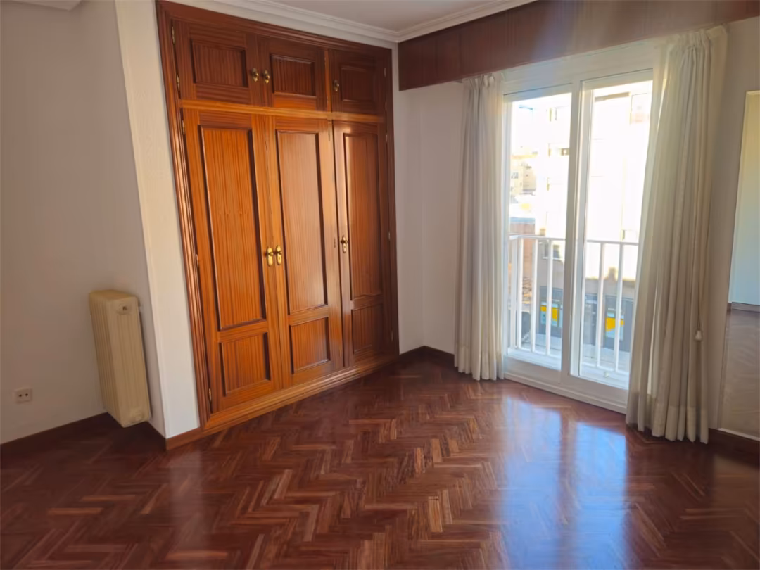 Piso en  Calle del Marqués de Viana 51 - Foto 5