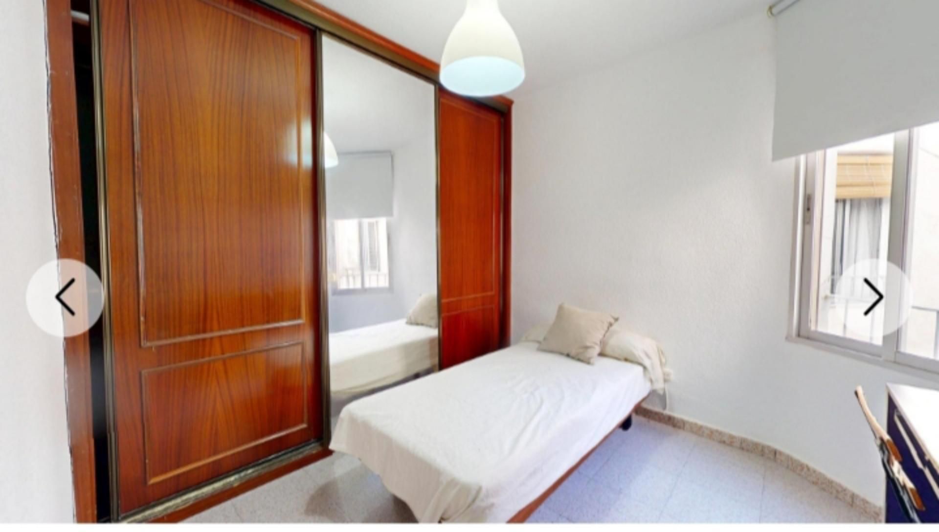 Piso en  Calle José María Valdenebro 17 - Foto 2