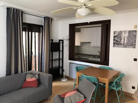 Piso en calle Meléndez, 3