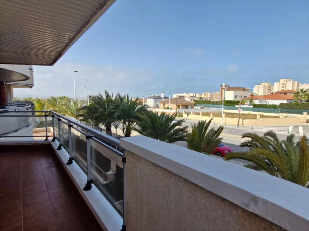 Piso en  Carrer Gran Vía 17 - Foto 5