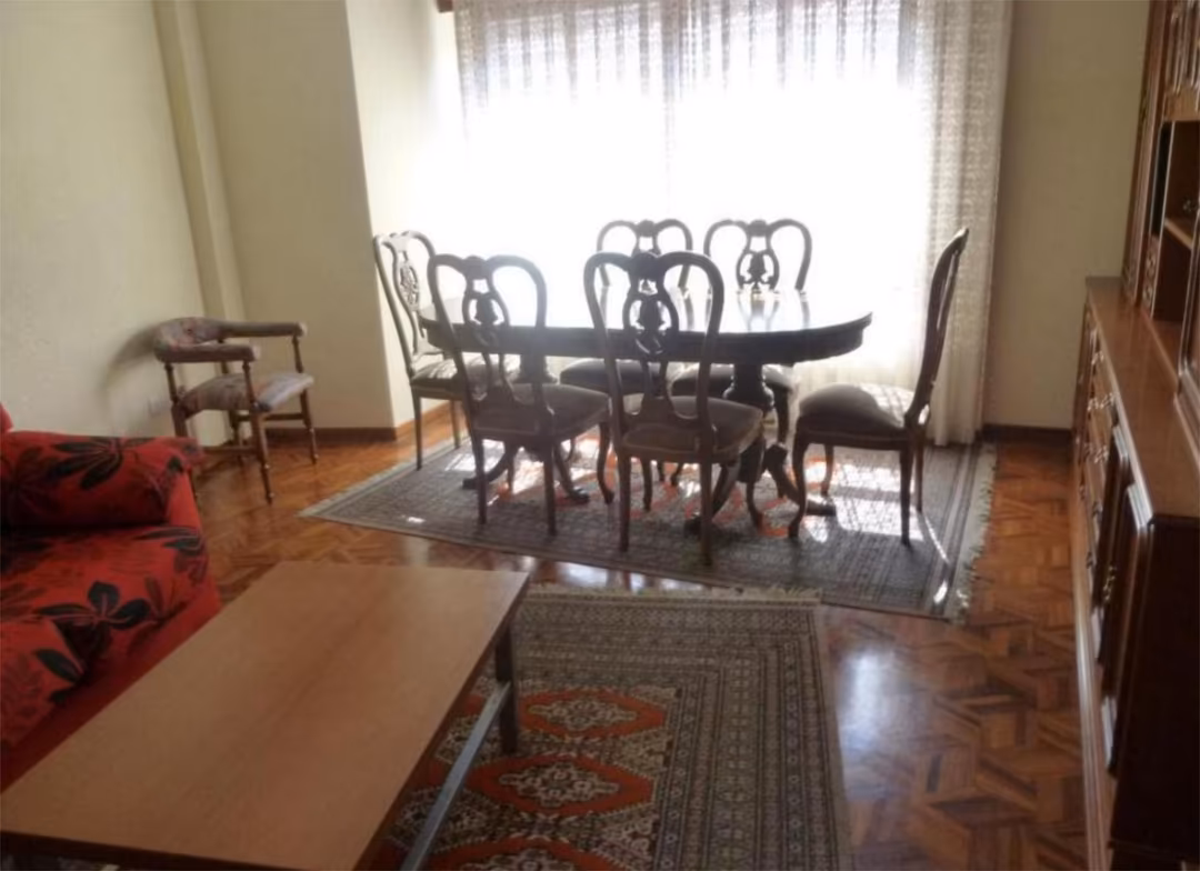 Piso en  Rúa Rodrigo Alfredo de Santiago 48