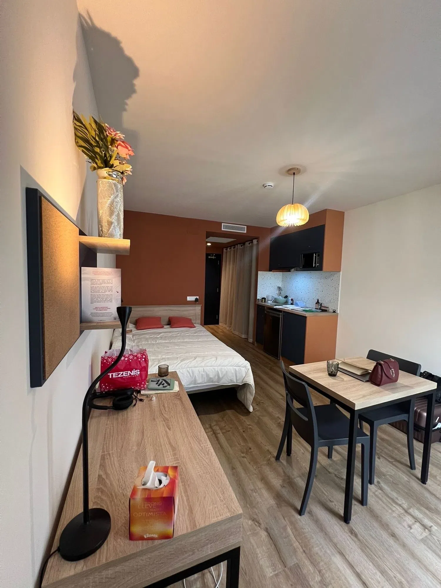 Estudio en calle de l'Arquitecte Alfaro, 16 - Foto 1