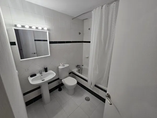 Chalet pareado en Gines - Foto 7