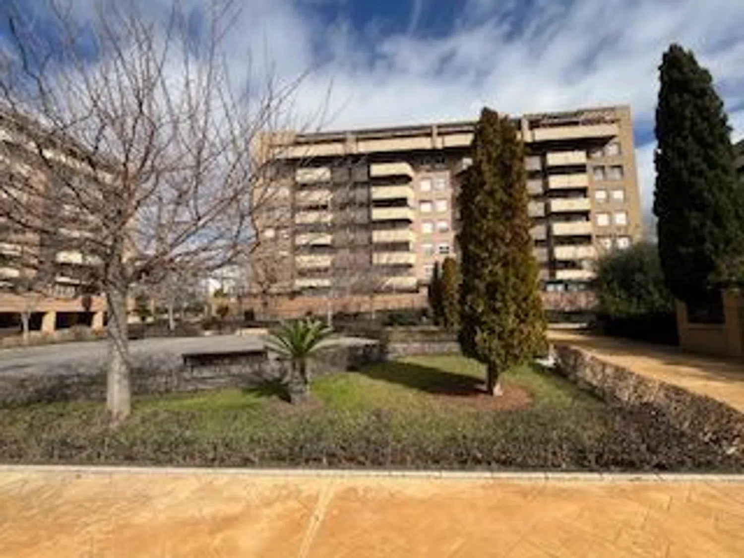 Piso en calle Yegen, 3 - Foto 1