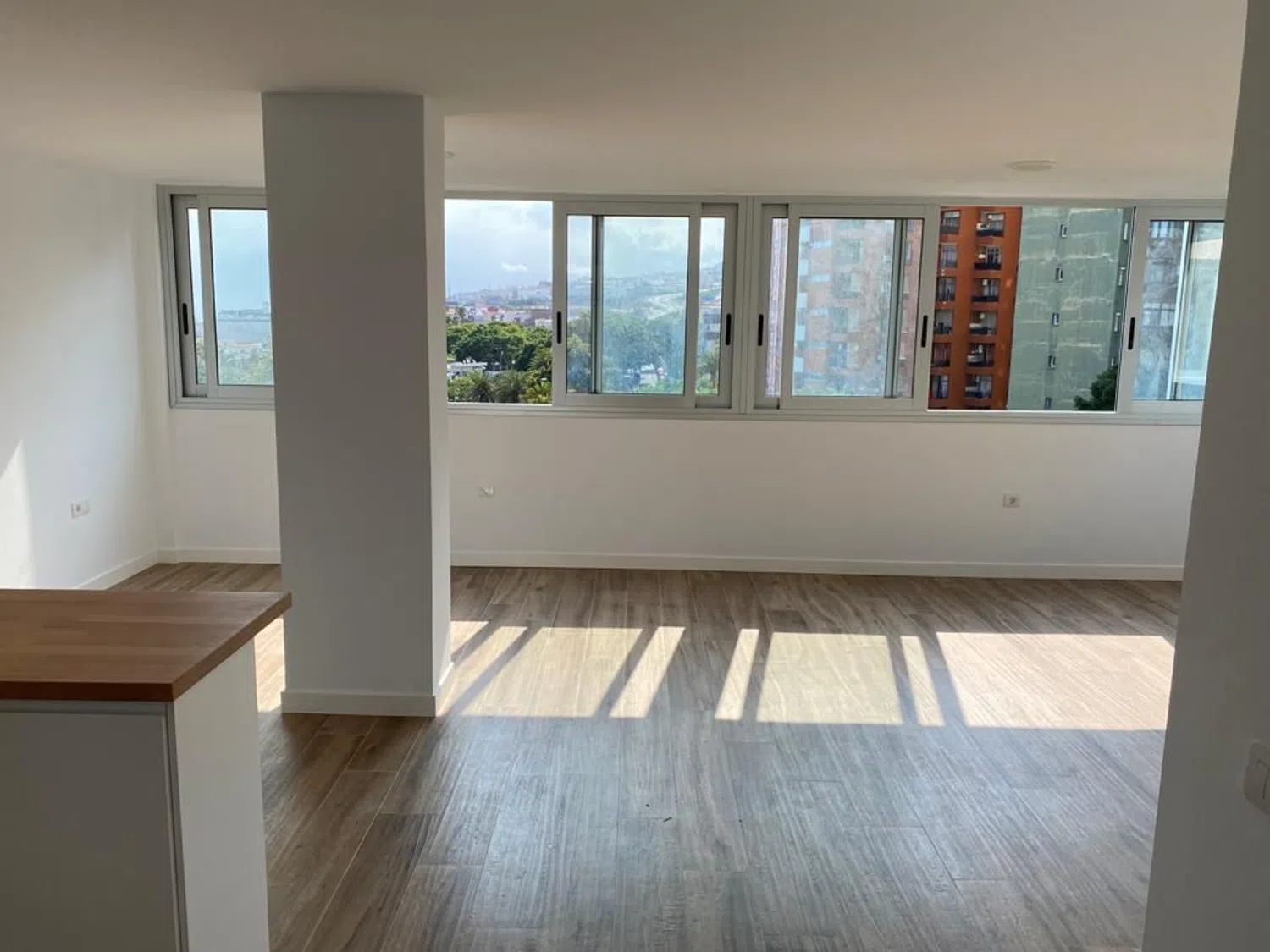 Piso en avenida de Benito Pérez Armas, 4 - Foto 1