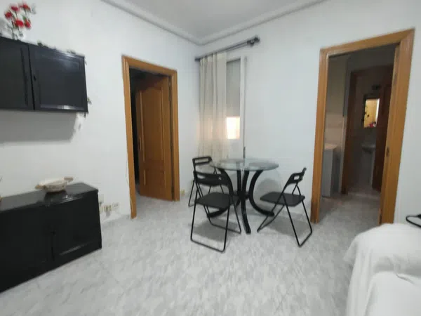 Piso en calle del Cardenal Cisneros, 12