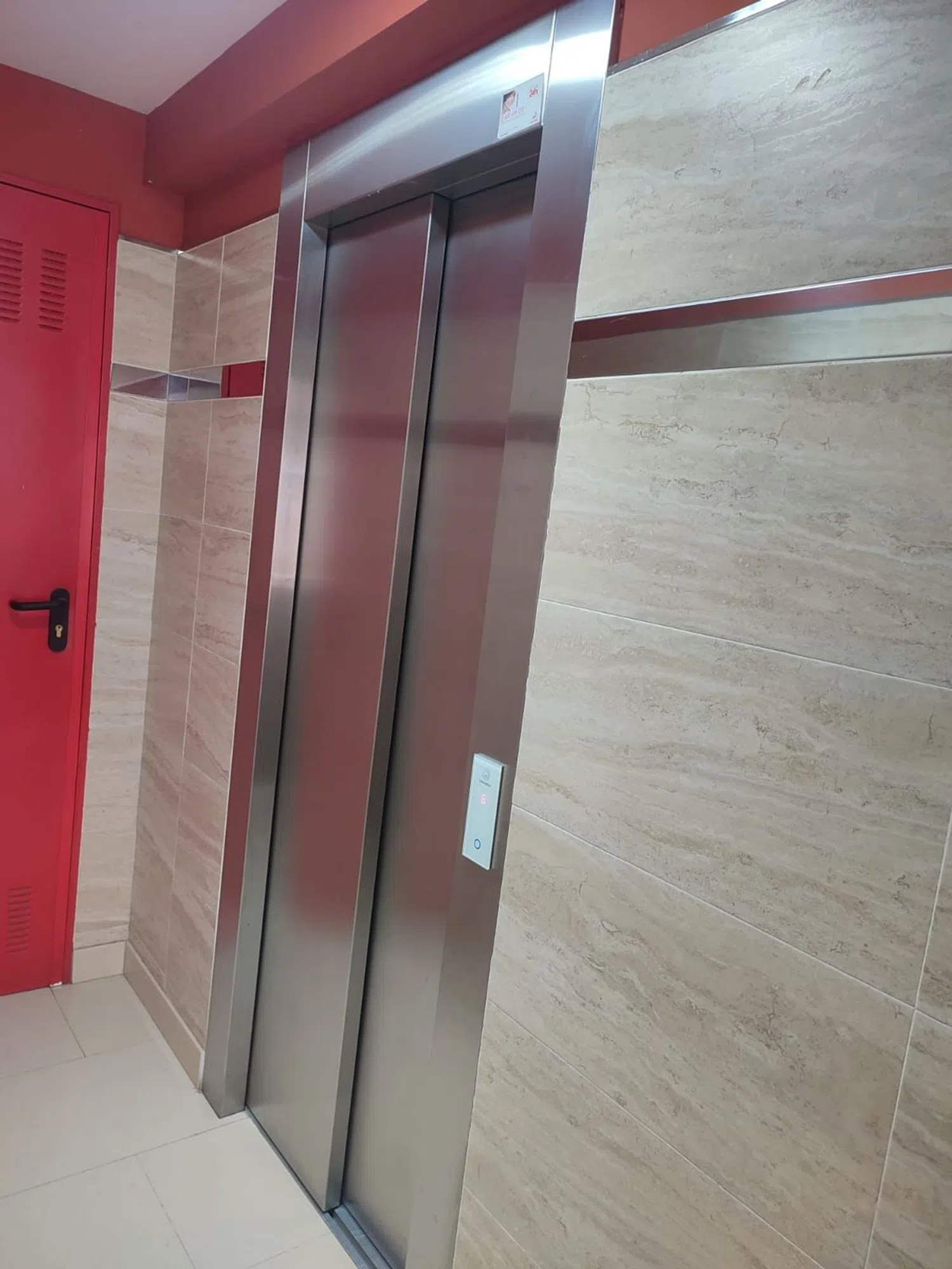 Piso en calle de San Pedro de Mezonzo, 13 - Foto 2