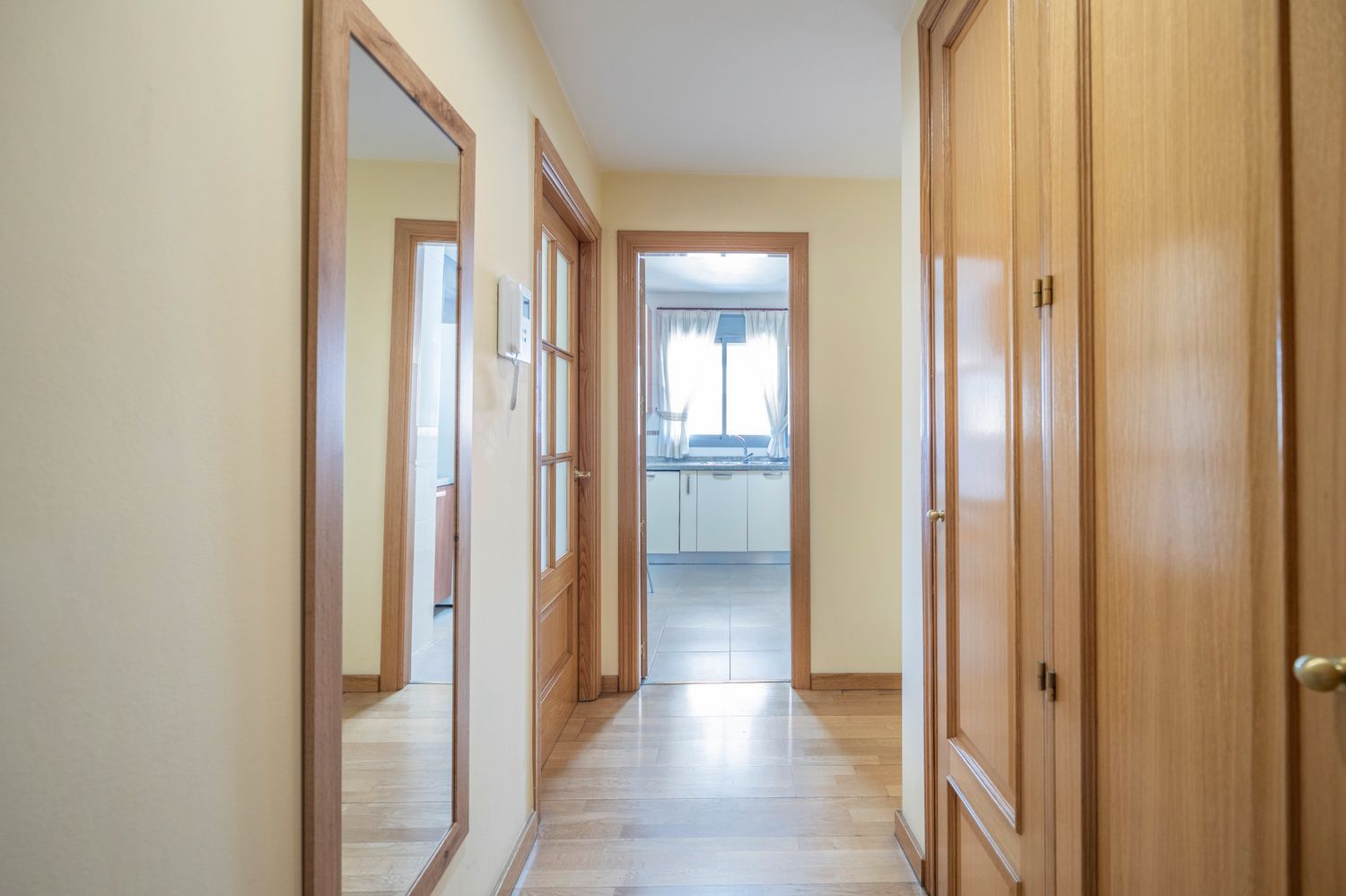 Piso en avenida de la Ilustración, 95 - Foto 13