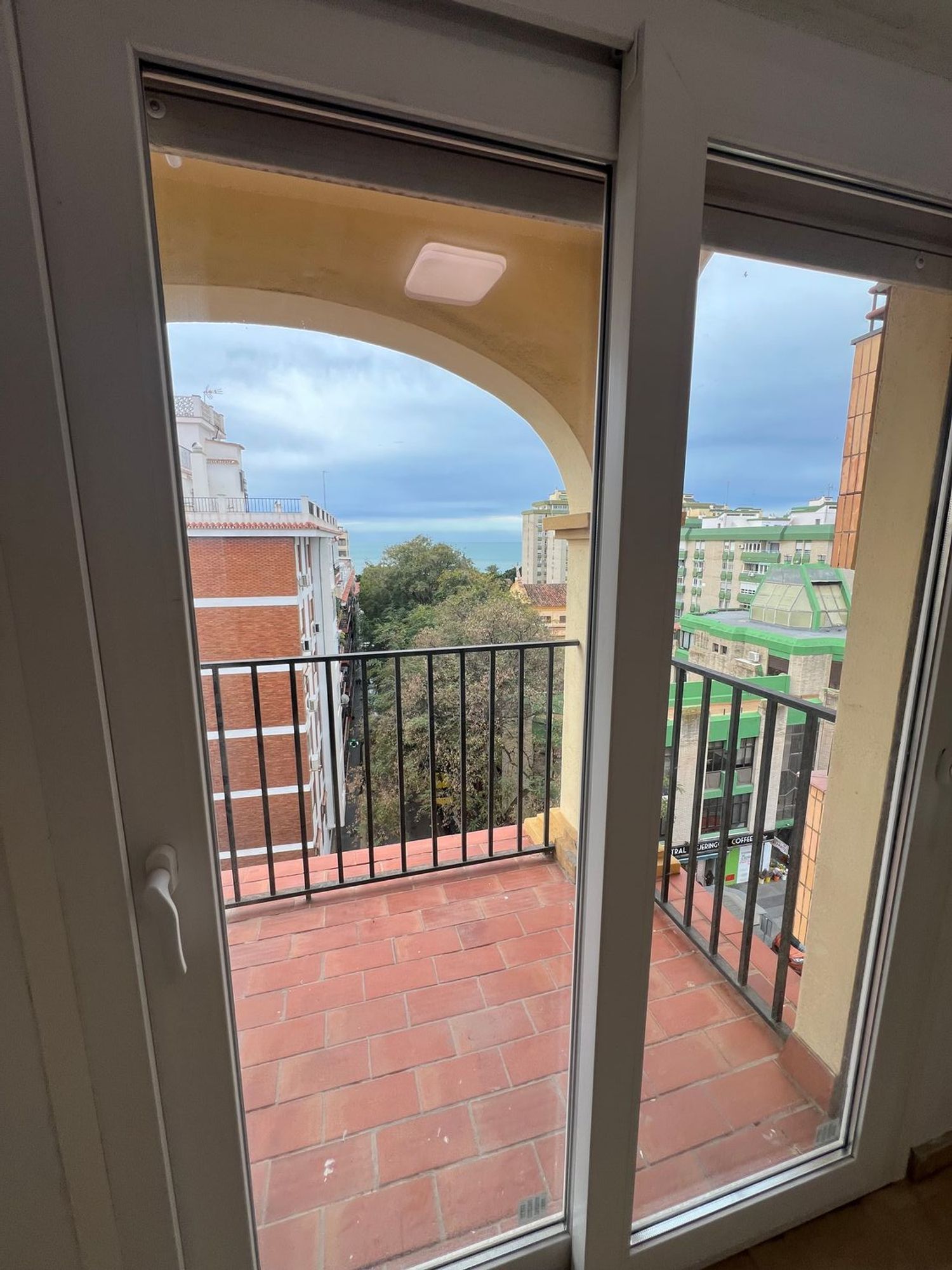 Piso en Av Juan Sebastian Elcano, El Palo - Foto 18