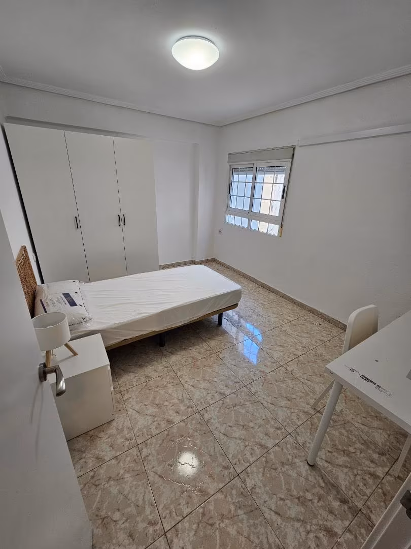 Piso en  Avinguda del Cardenal Benlloch 59 - Foto 16