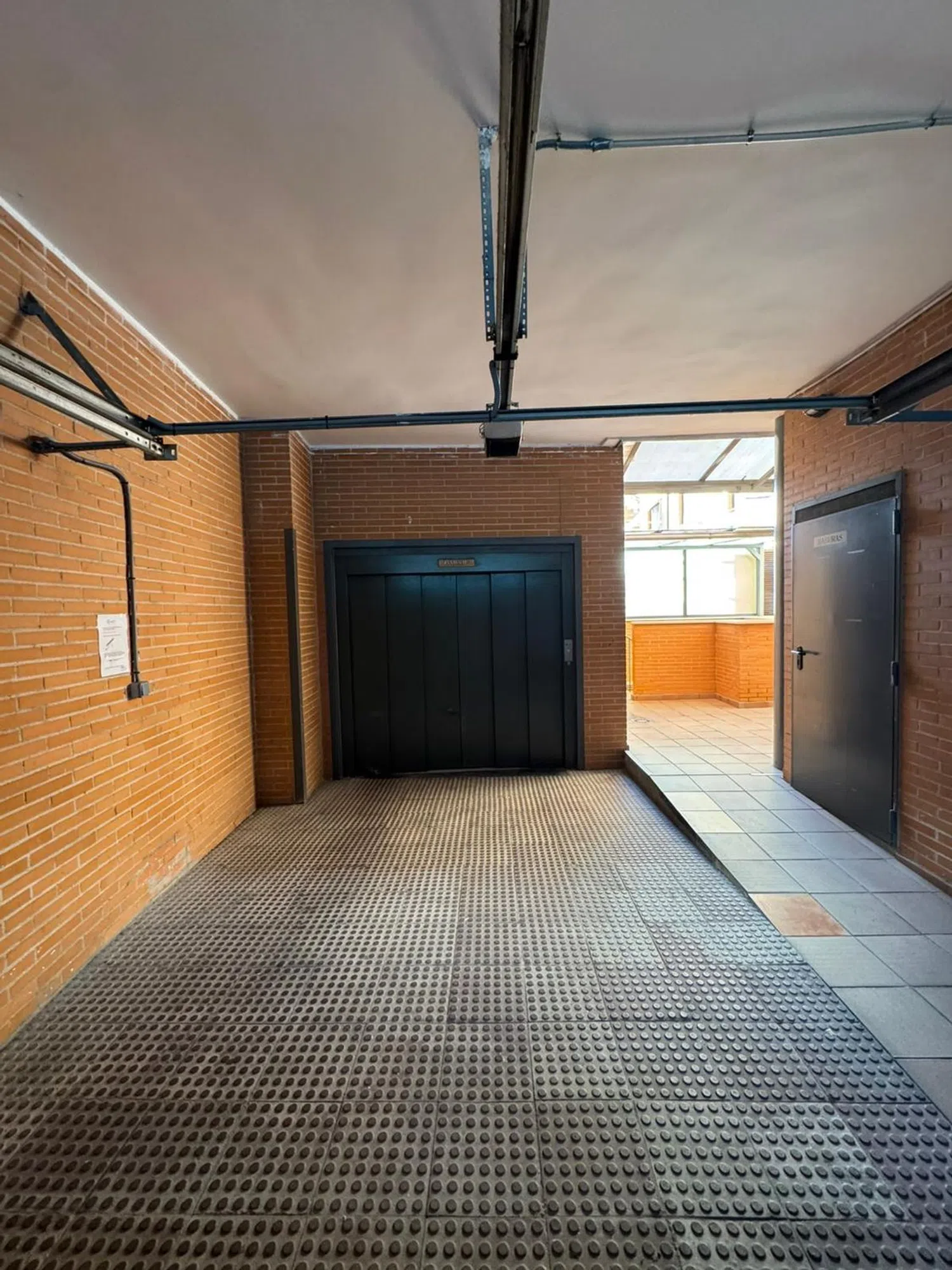 Piso en calle de la Sierra de Llerena, 20 - Foto 16