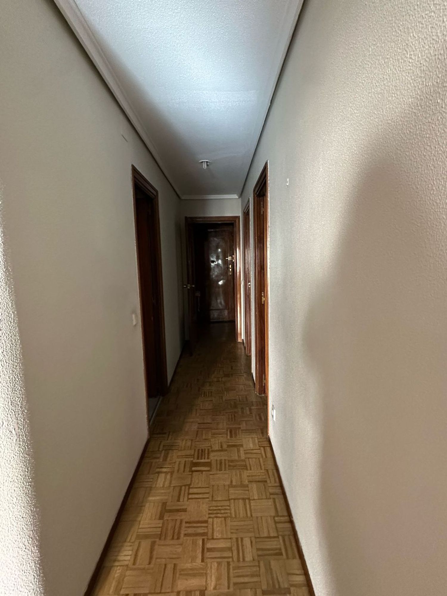 Piso en calle de Guzmán el Bueno, 63 - Foto 4