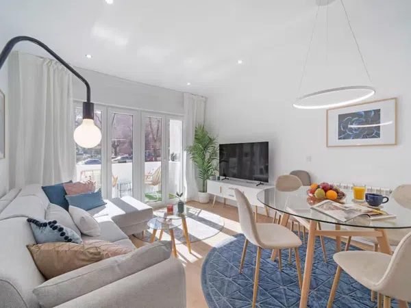 Piso en Barrio Pinar del Rey